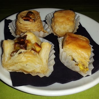 Shukran - Baklawa - Halal Near Me - Madrid, M