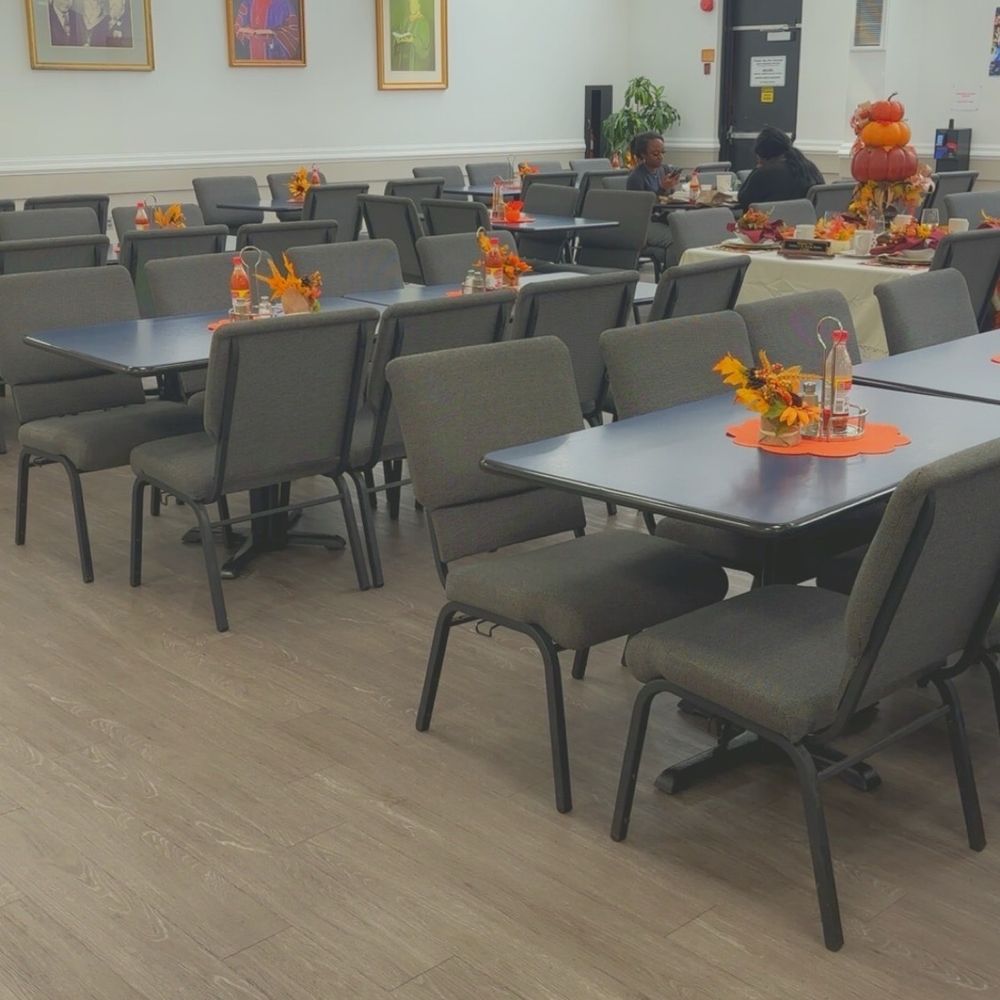 Saint's Paradise Cafeteria - Soul Food Near Me - Washington, DC, District of Columbia