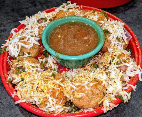 Tong Restaurant টং রেষ্টুরেন্ট by null