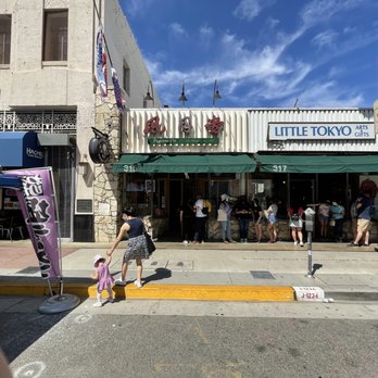 Fugetsu-Do - Outside - Candy Stores Near Me - Los Angeles, California Fugetsu-Do - Outside - Candy Stores Near Me - Los Angeles, California
