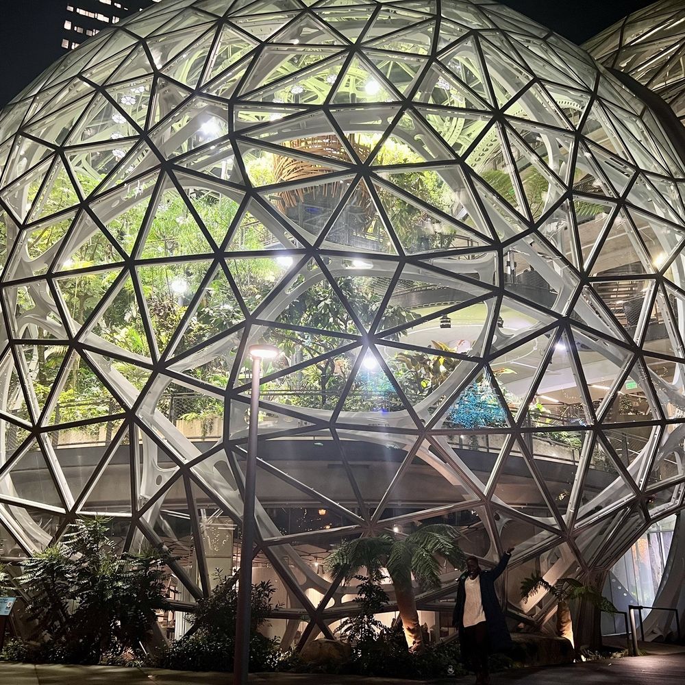 Amazon Spheres - Botanical Gardens Near Me - Seattle, Washington