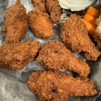 Chicago Bros Pizzeria - Chicken wings - Pizza Near Me - San Diego, California Chicago Bros Pizzeria - Chicken wings - Pizza Near Me - San Diego, California
