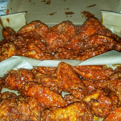The Wingery - Good wings would be better with less breading