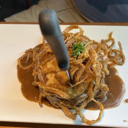 Meatloaf w/mashed potatoes and onion straws
