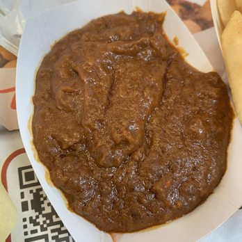 Original Tommy's - Chili. Looks like droppings from cows in a pasture. I am not sure they should be allowed to call it chili!! - Burgers Near Me - Las Vegas, Nevada Original Tommy's - Chili. Looks like droppings from cows in a pasture. I am not sure they should be allowed to call it chili!! - Burgers Near Me - Las Vegas, Nevada