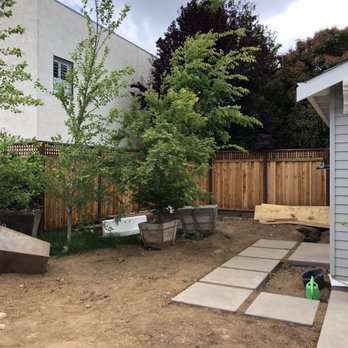 KR Concrete Construction - Acid etched integral color 'taupe' concrete stepping stones - General Contractors Near Me