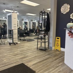 Polished Salon - Salon