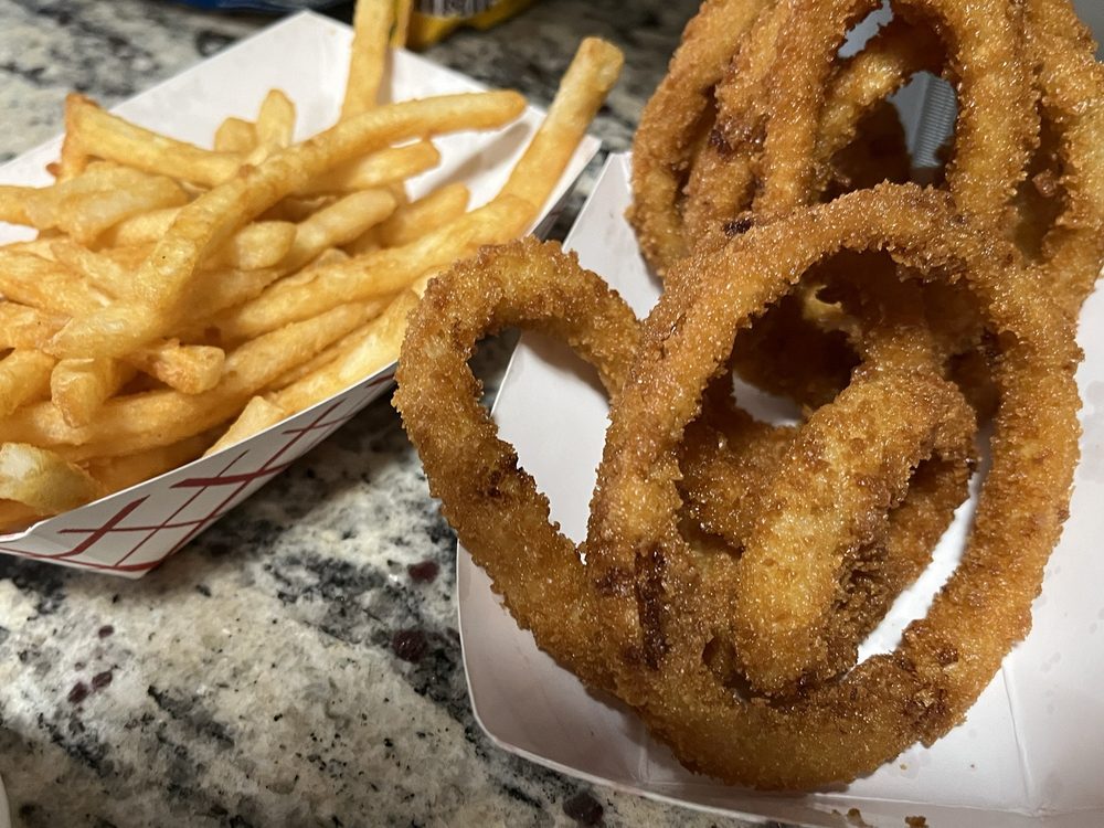 Food from Ice-Burg Drive-In