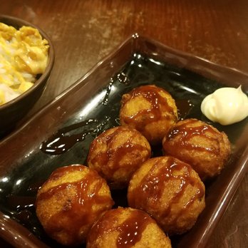 Pikaichi - Tako balls! aka takoyaki // Nov 2017 - Ramen Near Me - Medford, Massachusetts Pikaichi - Tako balls! aka takoyaki // Nov 2017 - Ramen Near Me - Medford, Massachusetts