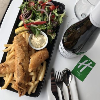 Holiday Inn Melbourne On Flinders - Hotels Near Me - Melbourne, VIC