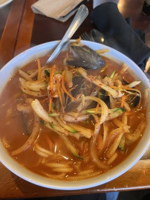 Mandarin Grill & Sushi Bar by null