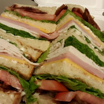 Café on Third - The $7.50 club - Cafeteria Near Me - Portland, Oregon