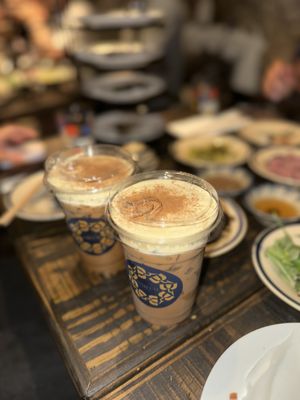 Bánh Anh Em by null