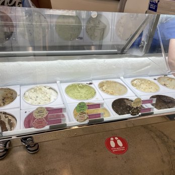 Baskin Robbins - So many choices!!! - Ice Cream & Frozen Yogurt Near Me - Duarte, California