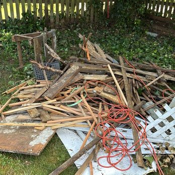 All Kine Junk Removal - More trellis and saw horse junk - Junk Removal & Hauling Near Me All Kine Junk Removal - More trellis and saw horse junk - Junk Removal & Hauling Near Me