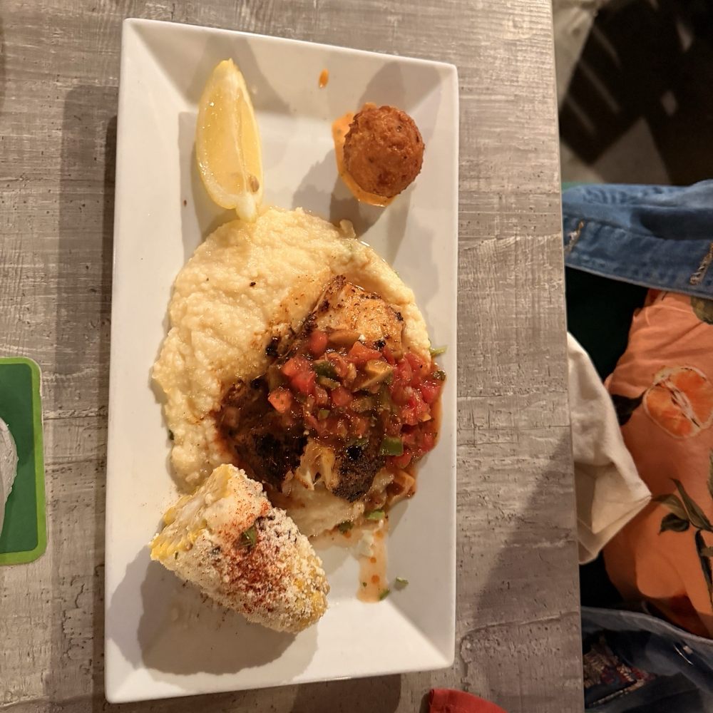 Salt Cracker Fish Camp - American Red Snapper - Seafood Near Me - Clearwater, Florida Salt Cracker Fish Camp - American Red Snapper - Seafood Near Me - Clearwater, Florida
