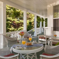 Thorp House Inn & Cottages - Front Porch