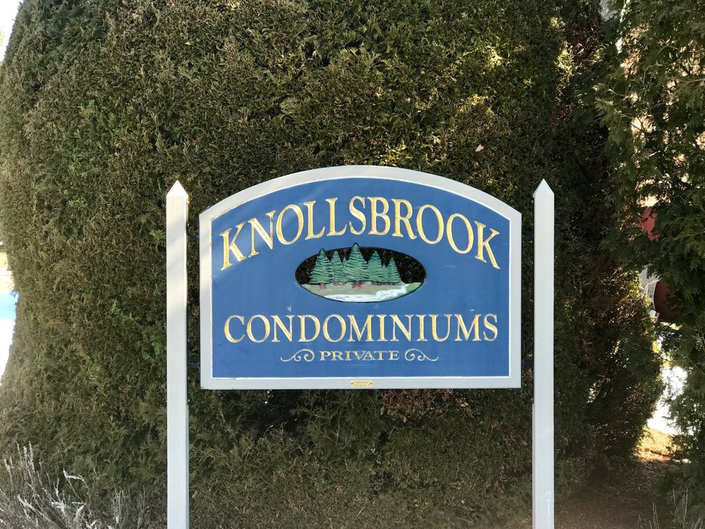 KNOLLSBROOK CONDOMINIUMS Updated September 2024 70 Erin Rd