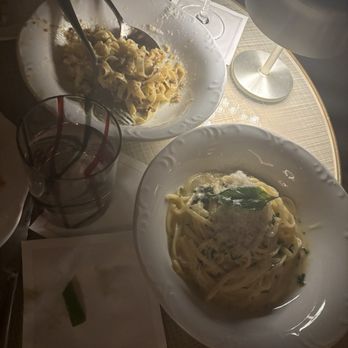 Tre Dita - Linguine al Limone and Tagliatelle al Ragù - Italian Near Me - Chicago, Illinois Tre Dita - Linguine al Limone and Tagliatelle al Ragù - Italian Near Me - Chicago, Illinois