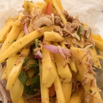 Jatujak - Mango Salad - Food Delivery Services Near Me - Toronto, Ontario