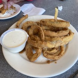 Onion tings with ranch