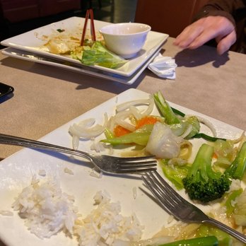 Pho Viet & Cafe - Empty plates x 3 - Vietnamese Near Me - Bend, Oregon