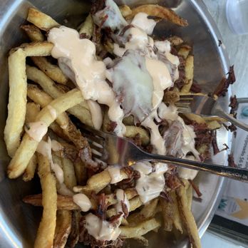 Dempsey's Burger Pub - Burgers Near Me - Lawrence, Kansas