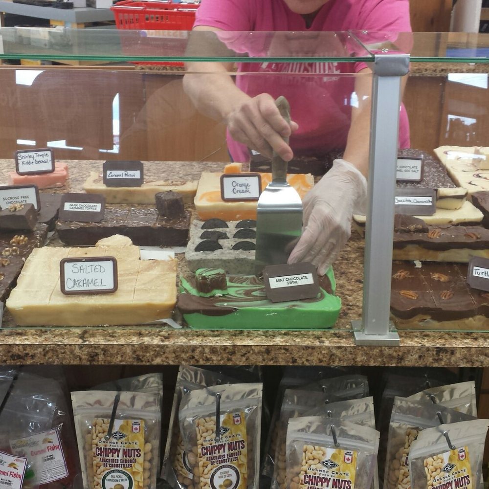 Mousehouse Cheesehaus - Cheese Shops Near Me - Windsor, Wisconsin