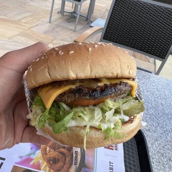 Habit Burger & Grill - Charburger with cheese - Burgers Near Me - Chantilly, Virginia Habit Burger & Grill - Charburger with cheese - Burgers Near Me - Chantilly, Virginia
