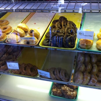 Fox's Donut Den - Display Case of Donuts - Donuts Near Me - Nashville, Tennessee Fox's Donut Den - Display Case of Donuts - Donuts Near Me - Nashville, Tennessee