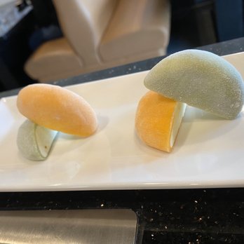 Shabu Squared - Mango and pistachio mochi ice cream from Hawaii.. given complimentary because the owner is awesome! - Japanese Near Me - Houston, Texas Shabu Squared - Mango and pistachio mochi ice cream from Hawaii.. given complimentary because the owner is awesome! - Japanese Near Me - Houston, Texas