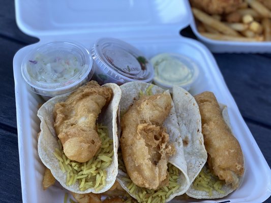 Pub Fish & Chips by null