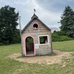 Outdoor area playhouse Outdoor area playhouse