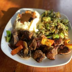 Molly Malone's Irish Pub & Restaurant - Tenderloin Steak Tips