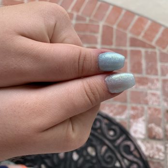 Peninsula Nails Spa - Awful unmatched nails - Nail Salons Near Me - Rolling Hills Estates, California