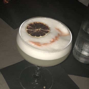 Le Chick - Cocktail Bars Near Me - Miami, Florida