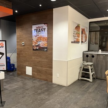 Mary Brown's - the inside of a restaurant - Fast Food Near Me - Kelowna, British Columbia