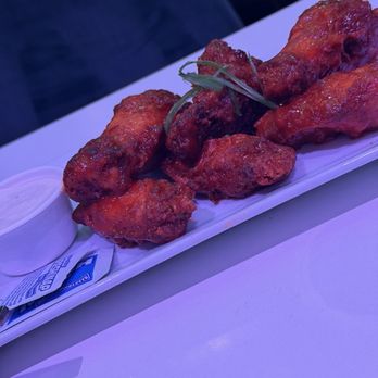 Mojo RVC - Mojo Wings - Latin American Near Me - Rockville Centre, New York Mojo RVC - Mojo Wings - Latin American Near Me - Rockville Centre, New York