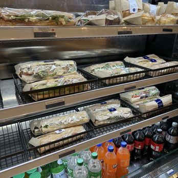 Paris Baguette - Sandwiches/ bottled drinks - Patisserie/Cake Shop Near Me - Plainview, New York Paris Baguette - Sandwiches/ bottled drinks - Patisserie/Cake Shop Near Me - Plainview, New York