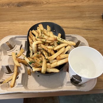 Oracle Park - Garlic Fries, yum! - Stadiums & Arenas Near Me - San Francisco, California Oracle Park - Garlic Fries, yum! - Stadiums & Arenas Near Me - San Francisco, California