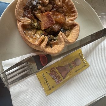 Mast Coffee - Bacon quiché - Coffee & Tea Near Me - Sacramento, California Mast Coffee - Bacon quiché - Coffee & Tea Near Me - Sacramento, California