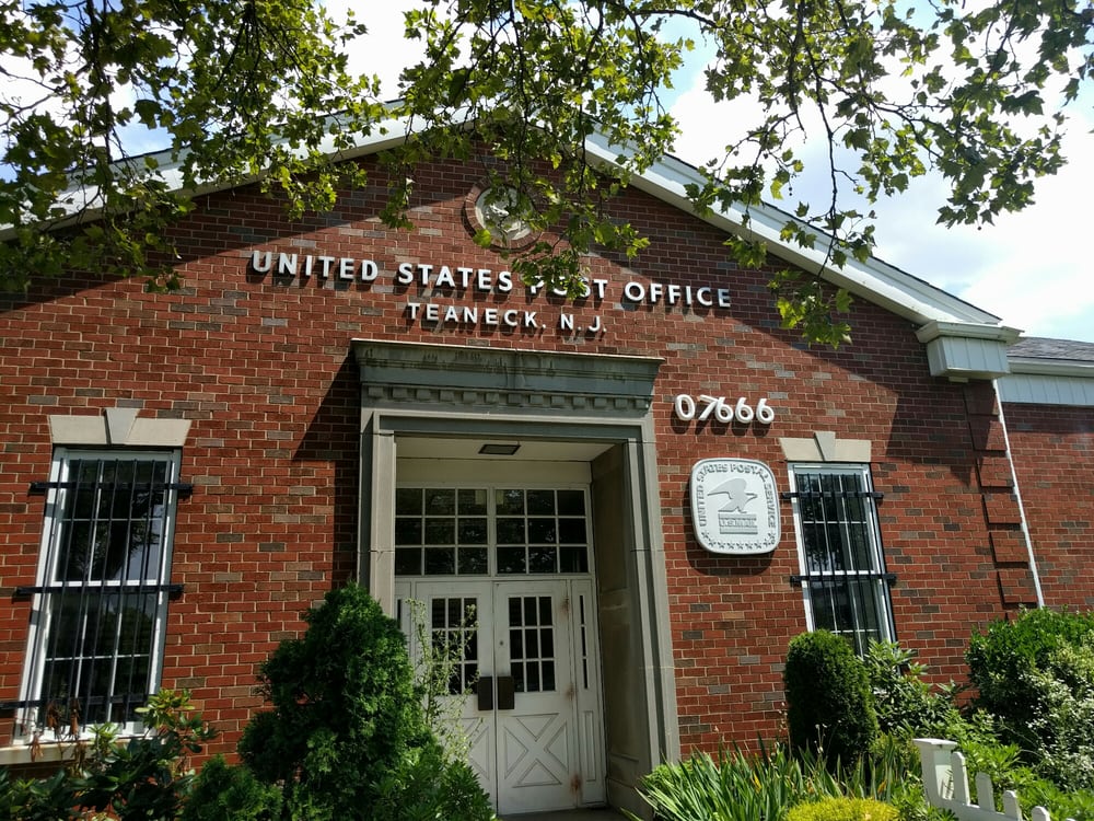 US POST OFFICE Updated September 2024 18 Reviews 751 Palisade Ave