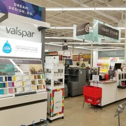 B's Ace Hardware