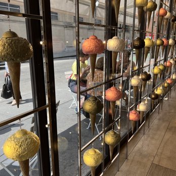 Venchi - Inside - Chocolatiers & Shops Near Me - New York, New York Venchi - Inside - Chocolatiers & Shops Near Me - New York, New York