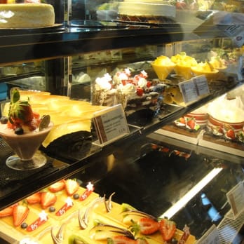 85°C Bakery Cafe-Irvine - Coffee & Tea Near Me - Irvine, California