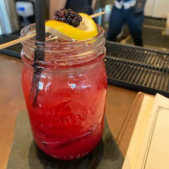 Yardbird Table & Bar - Blackberry Bourbon Lemonade - Southern Near Me - Miami Beach, Florida Yardbird Table & Bar - Blackberry Bourbon Lemonade - Southern Near Me - Miami Beach, Florida