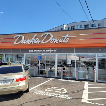 Dunkin' - Coffee & Tea Near Me - Quincy, Massachusetts Dunkin' - Coffee & Tea Near Me - Quincy, Massachusetts