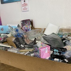 Camarillo Discount Center