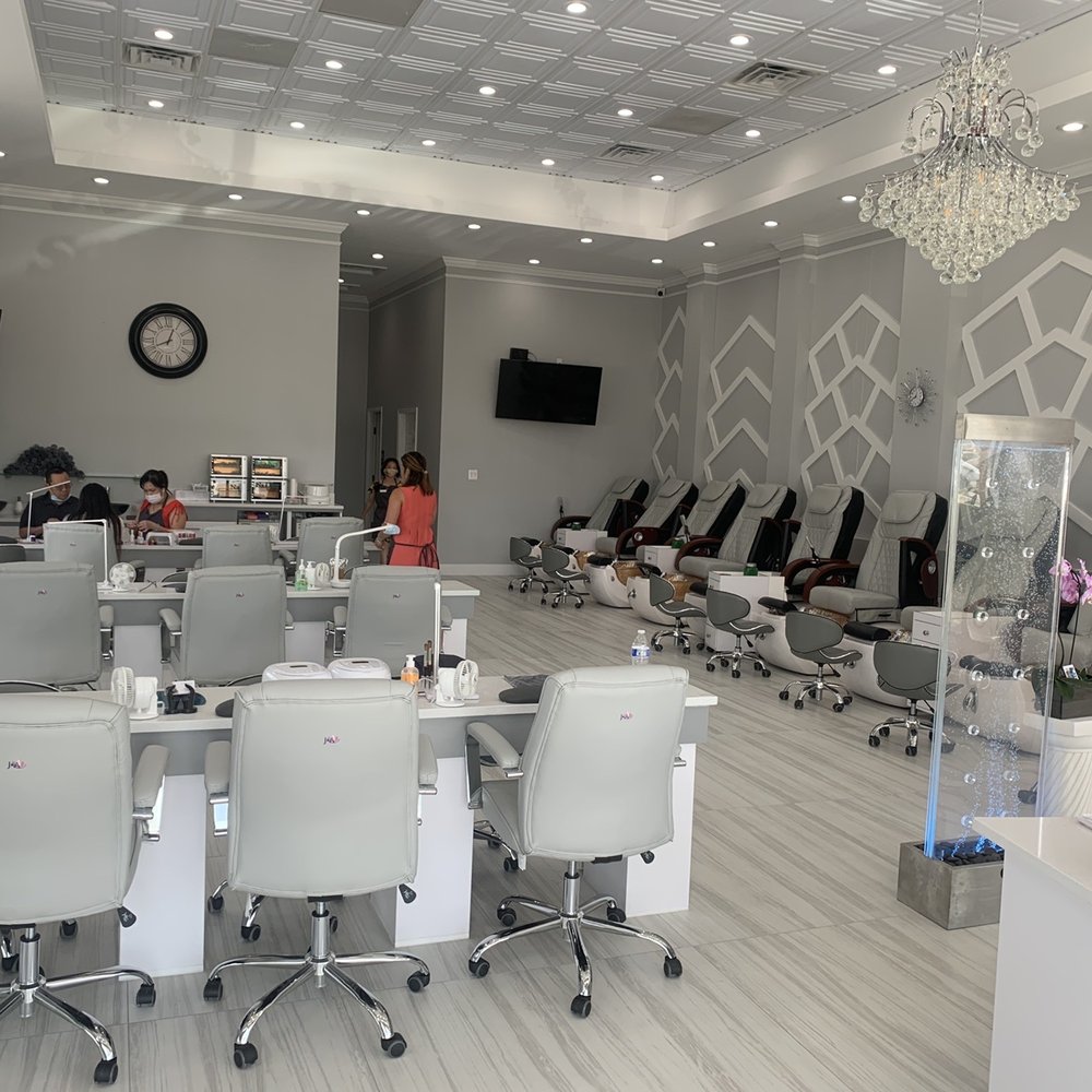 Dazzle Nails And Spa - Nail Salons Near Me - Springfield, Virginia Dazzle Nails And Spa - Nail Salons Near Me - Springfield, Virginia