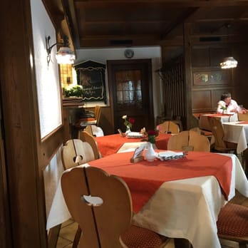 Zur Linde - French Near Me - Mainleus, BY Zur Linde - French Near Me - Mainleus, BY